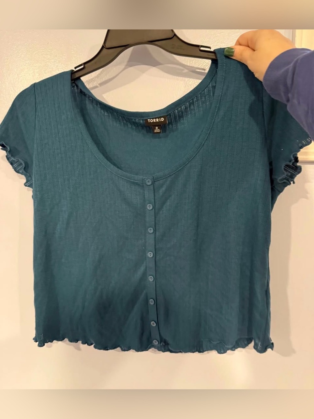 torrid teal ribbed button-front crop tee